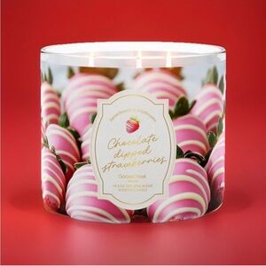 Goose Creek 3-Wick Candle -Chocolate Dipped Strawberries (14.5 oz)